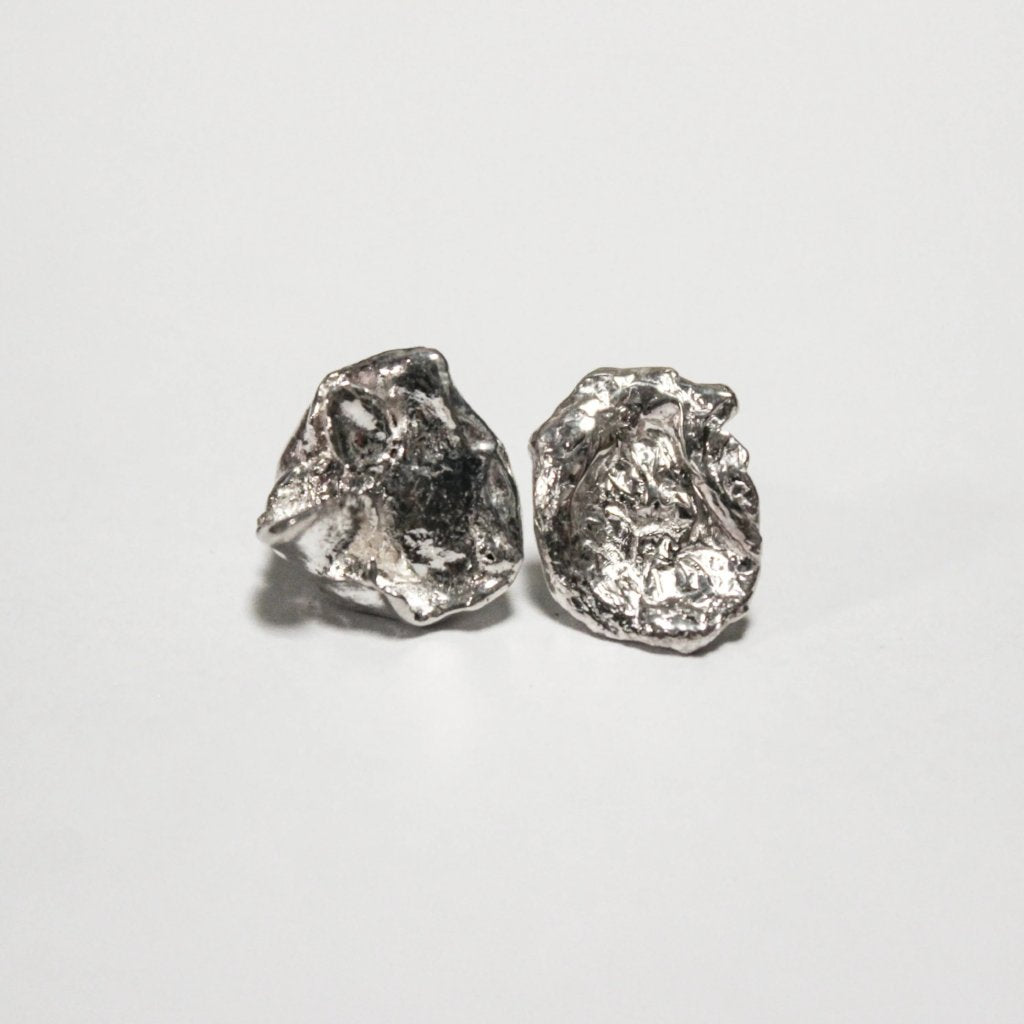 You Melt My Heart, Bleeding Heart Earrings