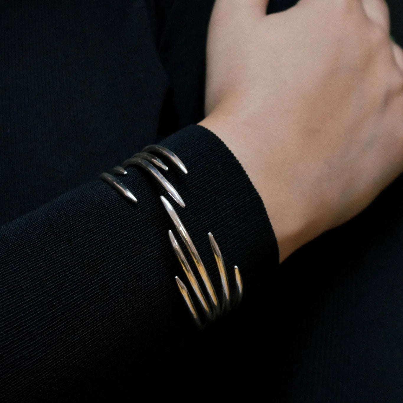 Everest Bangle